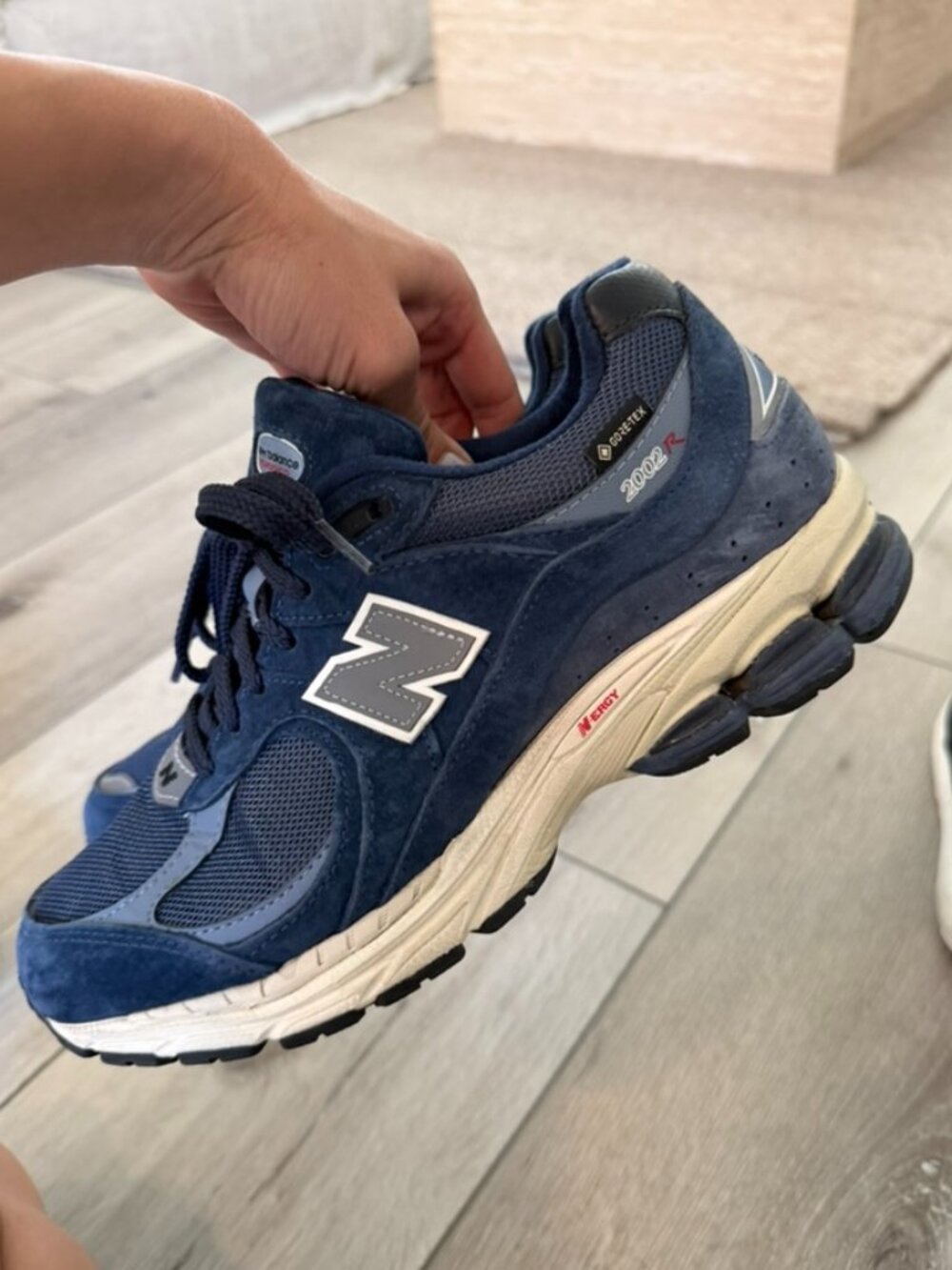New Balance 2002R Gore-Tex "Vintage Indigo".neakers Size 9
